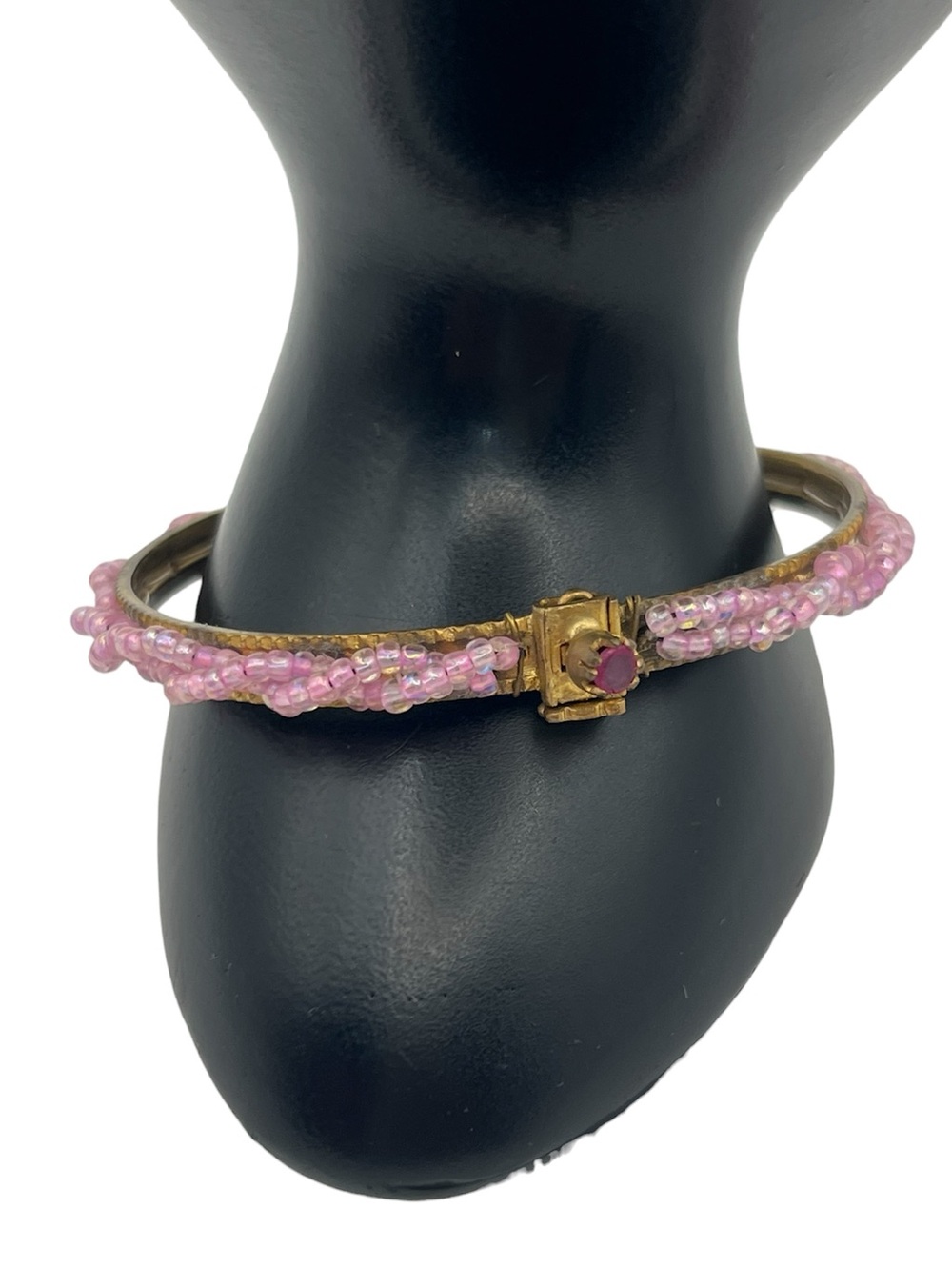 East India mid-20th-century vintage bangle bracelet pink seed beads gold tone